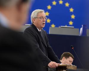 Juncker rattrapé par la crise humanitaire