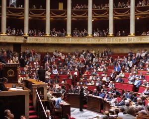 Budget 2025 : revivez les moments forts du rejet de la motion de censure