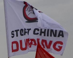 Le Parlement uni contre le dumping Made in China
