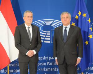 Au Parlement européen, le président autrichien s'érige en adversaire du populisme