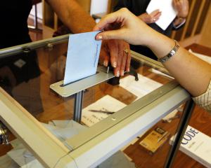 De Belfort au Val-d’Oise : les élections de toutes les acrobaties