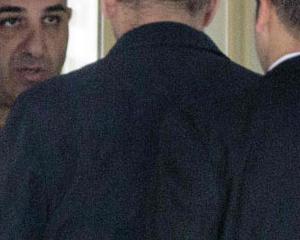 L'ex-Premier ministre israélien Ehud Olmert incarcéré