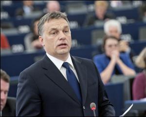 L'Europe met Budapest sur la sellette