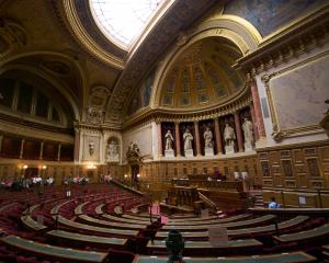 Le sénat rejette la proposition de loi 